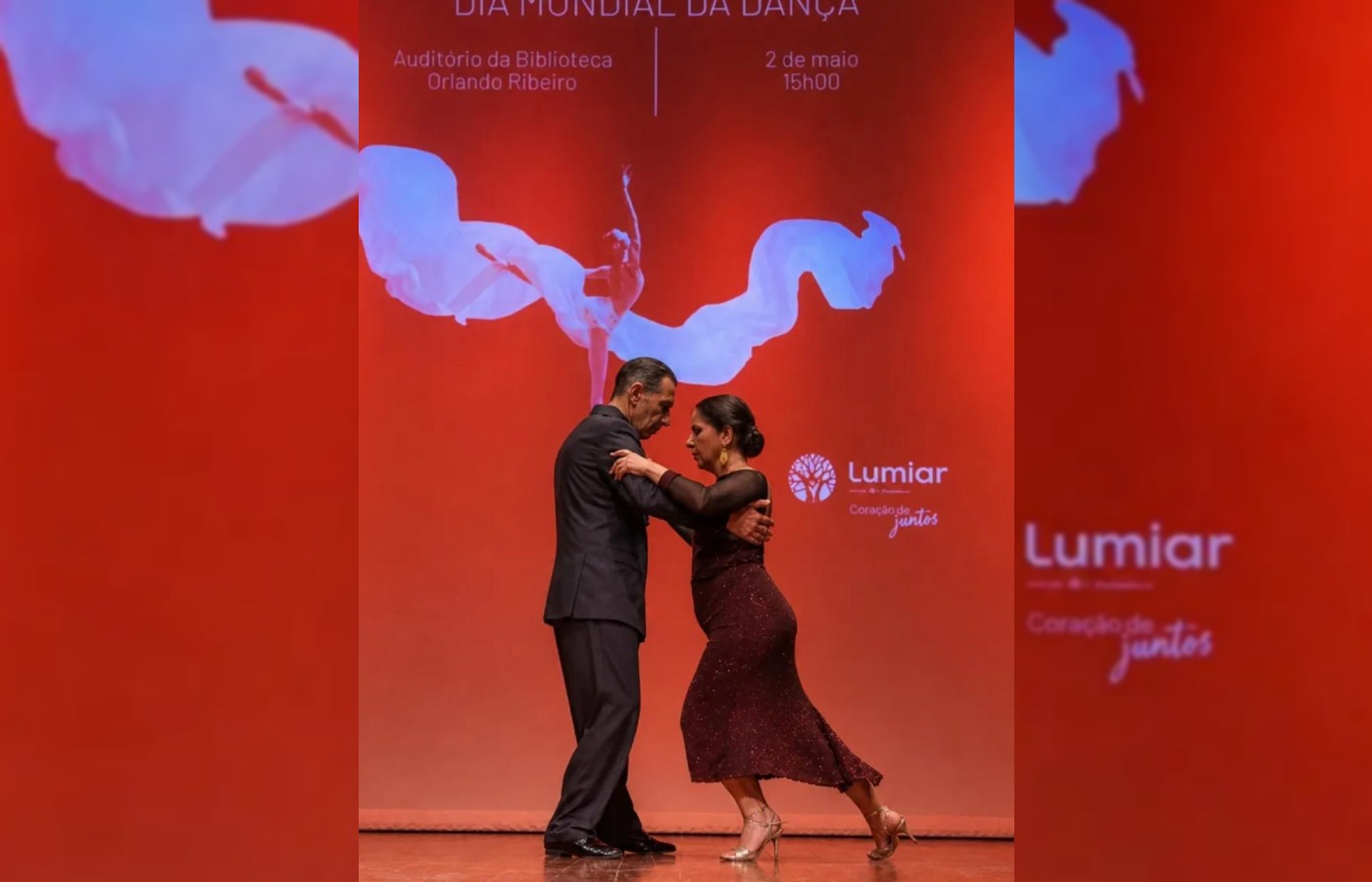 Tango hero par a dancar Par a dancar tango em palco